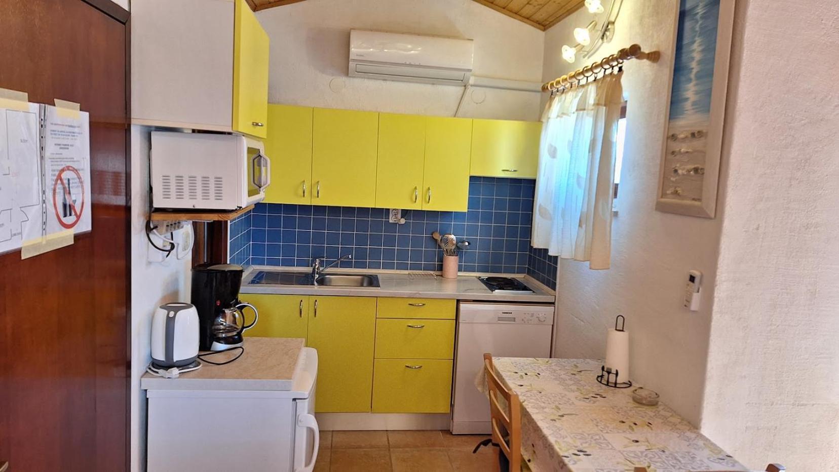 Alex Apartma