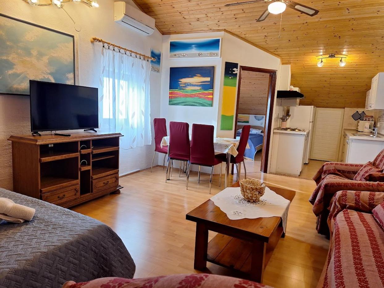 Alex Appartement *